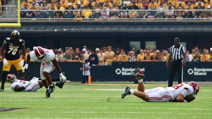 Bray Hubbard makes a clutch interception against the Missouri Tigers
