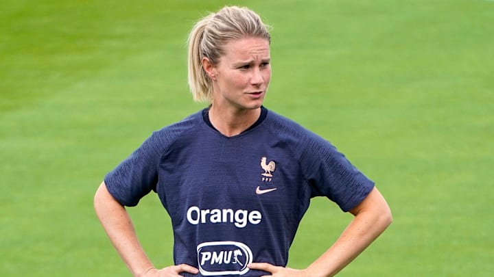 Amandine Henry sur le point de dire adieu à la Coupe du monde...