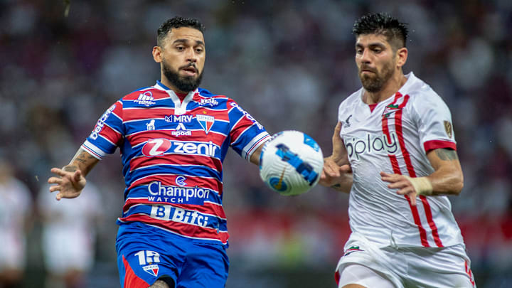 Fortaleza tenta surpreender o Estudiantes e se classificar para as quartas de final da Libertadores. Veja tudo sobre o jogo.