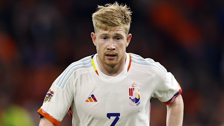 La Belgique fait son entrée en lice.