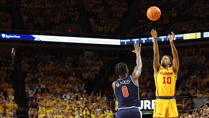 Iowa State Cyclones guard Keshon Gilbert (10)