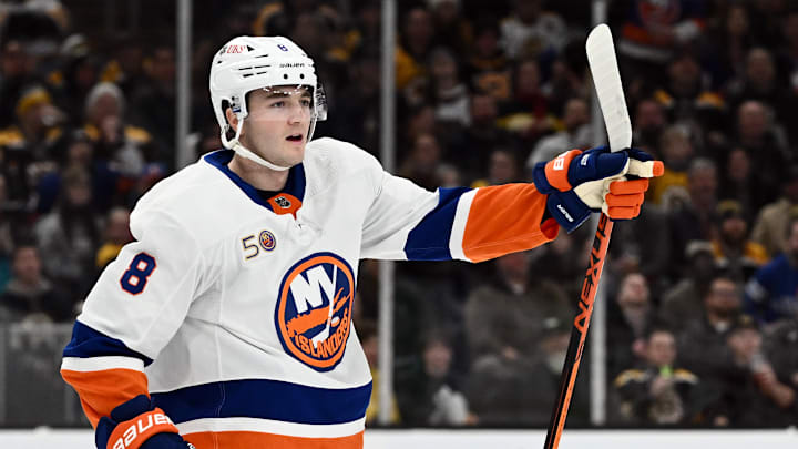 New York Islanders v Boston Bruins