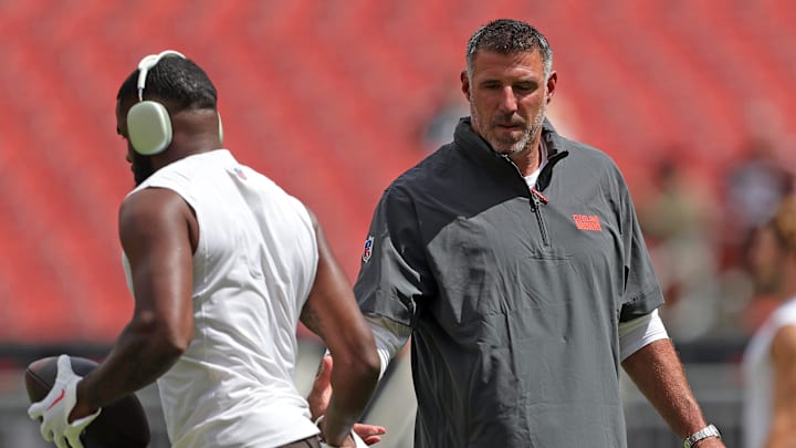Mike Vrabel went 54-45 in six seasons as head coach of the Tennessee Titans.