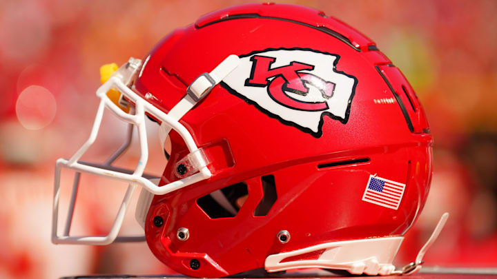 Aug 17, 2024; Kansas City, Missouri, USA; A general view of a Kansas City Chiefs helmet against the Detroit Lions during the first half at GEHA Field at Arrowhead Stadium. Mandatory Credit: Denny Medley-Imagn Images Aug 17, 2024; Kansas City, Missouri, USA; A general view of a Kansas City Chiefs helmet against the Detroit Lions during the first half at GEHA Field at Arrowhead Stadium. Mandatory Credit: Denny Medley-Imagn Images
