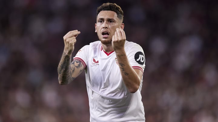 El argentino Lucas Ocampos viene de desarrollarse con el Sevilla El argentino Lucas Ocampos viene de desarrollarse con el Sevilla