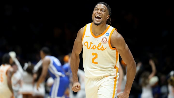 Kentucky v Tennessee
