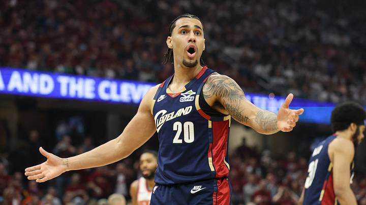 Cleveland Cavaliers forward Jaylon Tyson (20) reacts 
