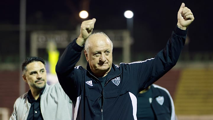 Felipão não deve ganhar novo reforços para o elenco do Atlético em 2023. Felipão não deve ganhar novo reforços para o elenco do Atlético em 2023.