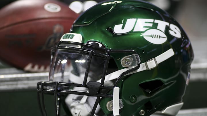 Aug 15, 2019; Atlanta, GA, USA; New York Jets helmet on the sideline against the Atlanta Falcons in the second half at Mercedes-Benz Stadium. Mandatory Credit: Brett Davis-Imagn Images Aug 15, 2019; Atlanta, GA, USA; New York Jets helmet on the sideline against the Atlanta Falcons in the second half at Mercedes-Benz Stadium. Mandatory Credit: Brett Davis-Imagn Images