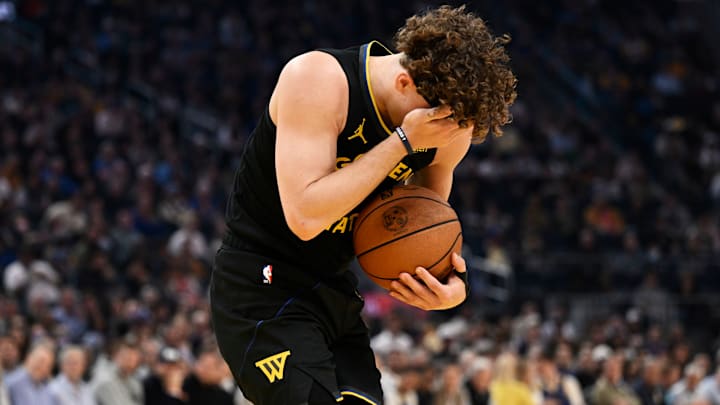 San Antonio Spurs v Golden State Warriors