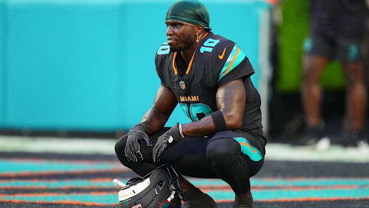 Sep 29, 2025; Miami Gardens, Florida, USA; Miami Dolphins wide receiver Tyreek Hill (10) practices before the game against the New York Jets at Hard Rock Stadium. Mandatory Credit: Rich Storry-Imagn Images