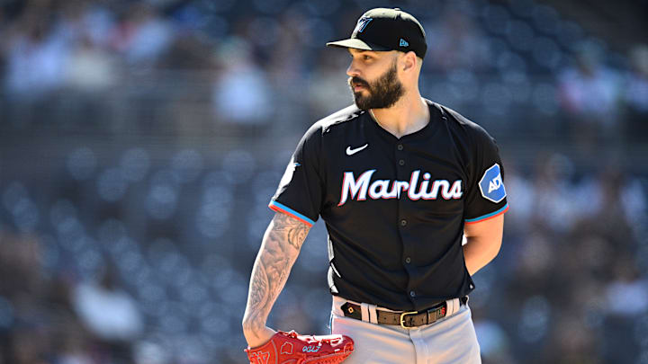 Dicen que los Yankees tocan la puerta de Miami por Tanner Scott 