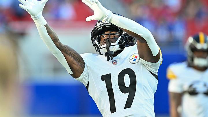 Aug 27, 2026; Orchard Park, New York, USA; Pittsburgh Steelers defensive back Doneiko Slaughter (19) warms up prior to a preseason game against the Buffalo Bills at New Highmark Stadium. Mandatory Credit: Mark Konezny-Imagn Images