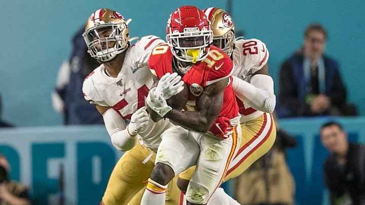 Kansas City Chiefs wide receiver Tyreek Hill (10), makes a catch on third and fifteen, for a critical first down against the San Francisco 49ers Super Bowl LIV at Hard Rock Stadium in Miami Gardens, Feb. 2, 2020.  [BILL INGRAM/The Palm Beach Post]

Super Bowl Kansas City Chiefs Vs San Francisco 49ers