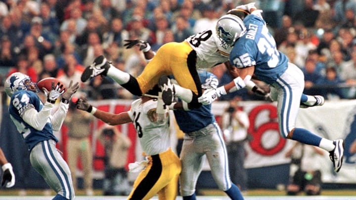 FBN-LIONS-STEELERS-01 FBN-LIONS-STEELERS-01