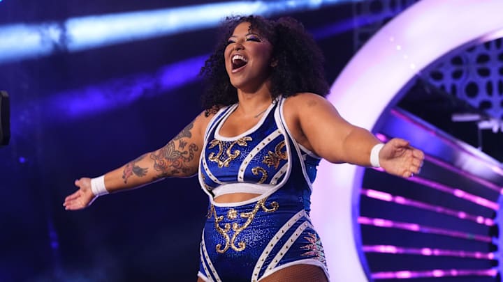 Willow Nightingale has reportedly re-signed with AEW.