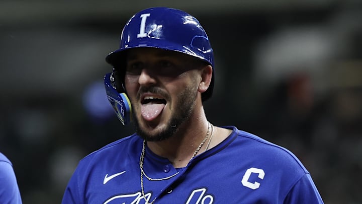 Vinnie Pasquantino viene de conectar tres cuadrangulares ante México