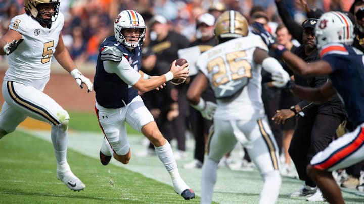 One On SI writer made a strong claim about Auburn football having an alternate reality with a different QB