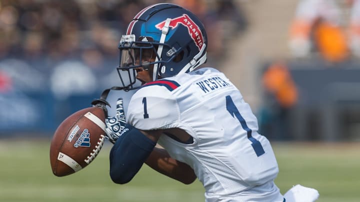 Florida Atlantic's LaJohntay Wester (1) at a football game against UTEP at the Sun Bowl in El Paso,