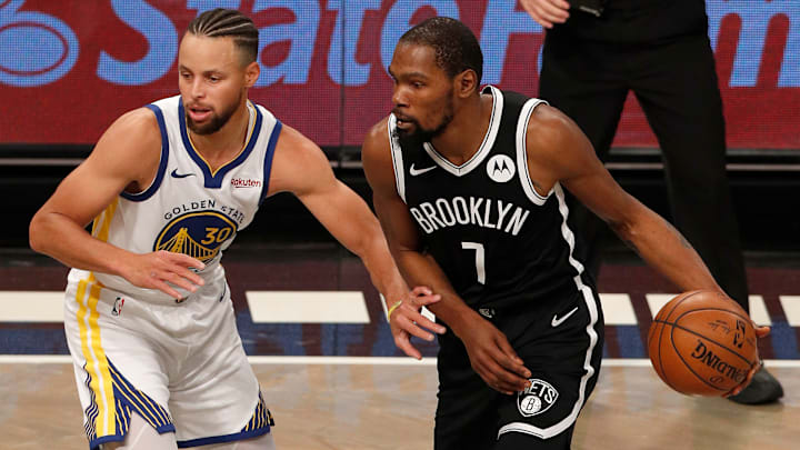 Curry y Durant están entre los líderes en anotación de la actual campaña