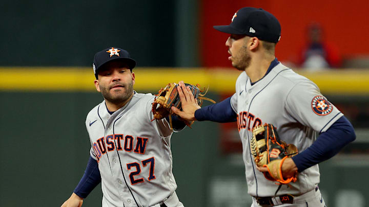 Carlos Correa busca un contrato superior a los 300 millones de dólares