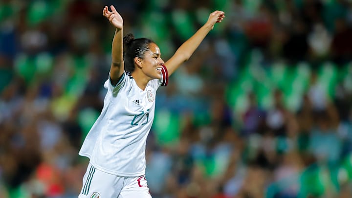 Maricarmen Reyes joins Tigres Femenil. 