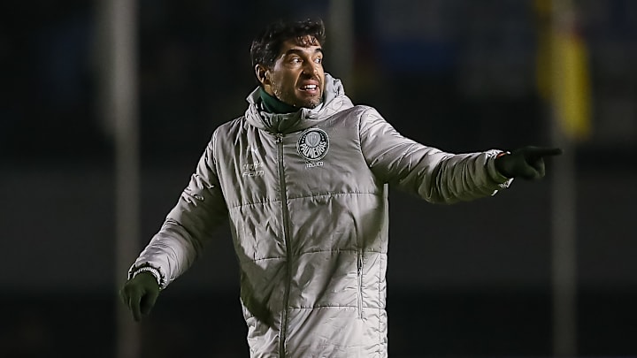 Abel Ferreira já trabalha na montagem do elenco do Palmeiras para 2025