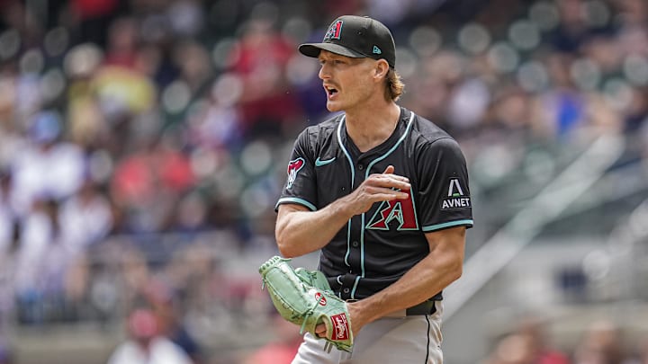 Jun 5, 2025; Cumberland, Georgia, USA; Arizona Diamondbacks relief pitcher Shelby Miller (18) reacts after the Diamondbacks defeated the Atlanta Braves at Truist Park. Mandatory Credit: Dale Zanine-Imagn Images Jun 5, 2025; Cumberland, Georgia, USA; Arizona Diamondbacks relief pitcher Shelby Miller (18) reacts after the Diamondbacks defeated the Atlanta Braves at Truist Park. Mandatory Credit: Dale Zanine-Imagn Images