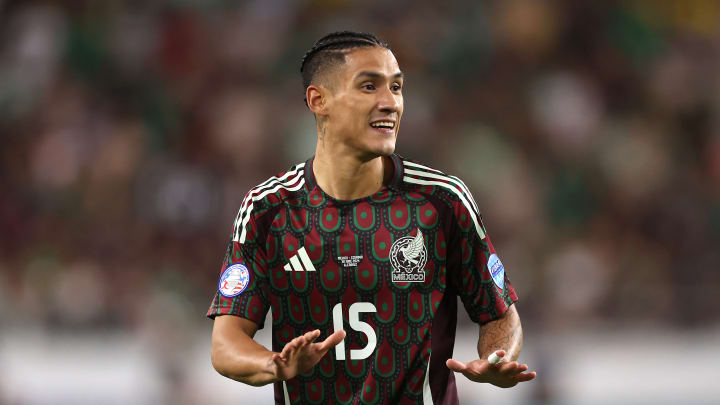 Uriel Antuna podría salir de Cruz Azul