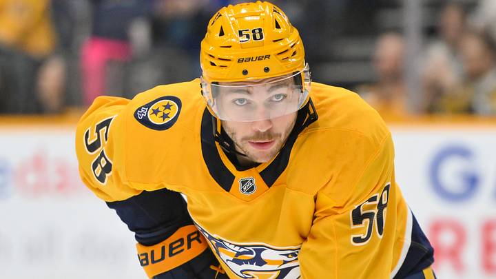 Mar 27, 2025; Nashville, Tennessee, USA; Nashville Predators left wing Michael Bunting (58) awaits the face-off against the St. Louis Blues during the first period at Bridgestone Arena. Mandatory Credit: Steve Roberts-Imagn Images Mar 27, 2025; Nashville, Tennessee, USA; Nashville Predators left wing Michael Bunting (58) awaits the face-off against the St. Louis Blues during the first period at Bridgestone Arena. Mandatory Credit: Steve Roberts-Imagn Images