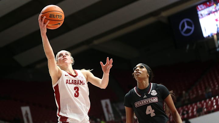 Feb 25, 2024; Tuscaloosa, Alabama, USA; Alabama guard Sarah Ashlee Barker (3) glides to the basket