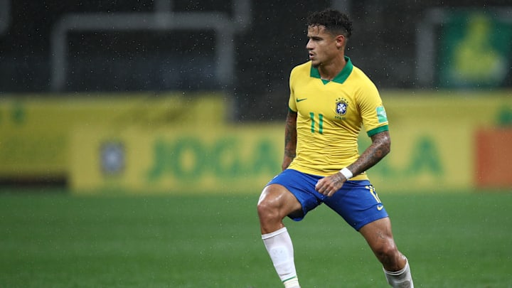 Coutinho reencontra a seleção brasileira de maneira muito diferente do que deixou 