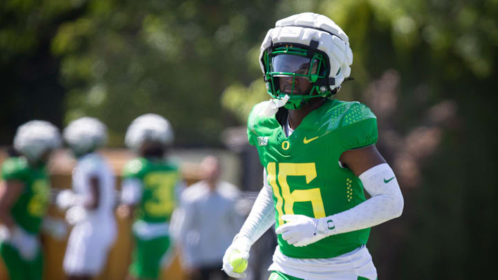 Oregon defensive back Rodrick Pleasant work out during the Ducks’ fall camp Tuesday, Aug. 6, 2024, at the Hatfield-Dowlin Complex in Eugene, Ore.