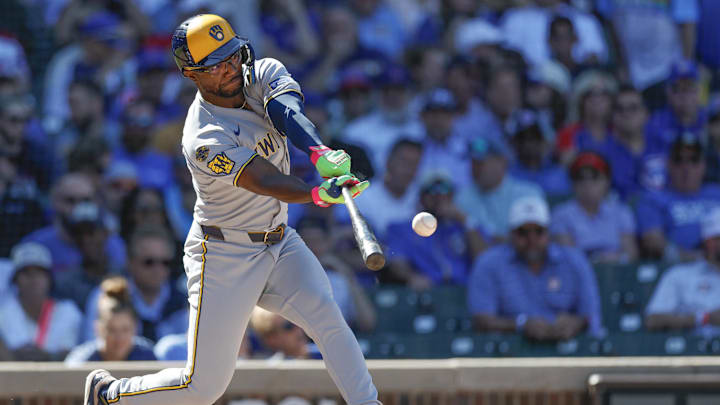 The Brewers are home favorites against the Giants on Saturday.