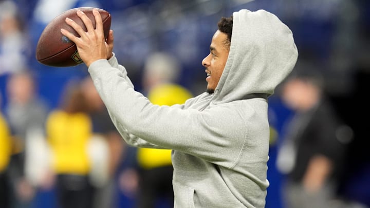 Indianapolis Colts wide receiver Josh Downs (2) catches a pass during warmup s Sunday, Dec. 28, 2025, ahead of a game against the Jacksonville Jaguars at Lucas Oil Stadium in Indianapolis.