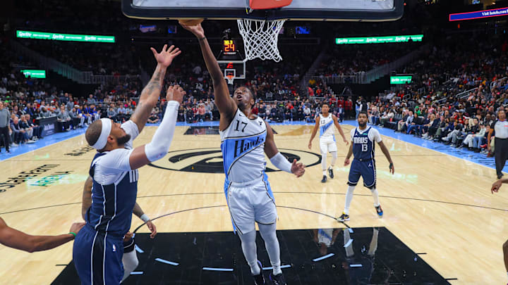 Nov 25, 2024; Atlanta, Georgia, USA; Atlanta Hawks forward Onyeka Okongwu (17) shoots against the Dallas Mavericks in the first half at State Farm Arena. Mandatory Credit: Brett Davis-Imagn Images
Nov 25, 2024; Atlanta, Georgia, USA; Atlanta Hawks forward Onyeka Okongwu (17) shoots against the Dallas Mavericks in the first half at State Farm Arena. Mandatory Credit: Brett Davis-Imagn Images