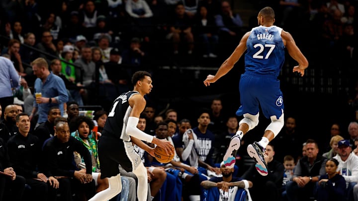 San Antonio Spurs v Minnesota Timberwolves