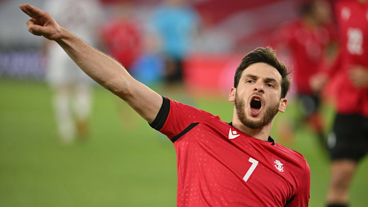 Khvicha Kvaratskhelia a brillé avec la Géorgie et sa carte devrait plaire aux supporters du PSG