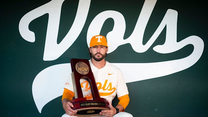 Tony Vitello | Tennessee Volunteers