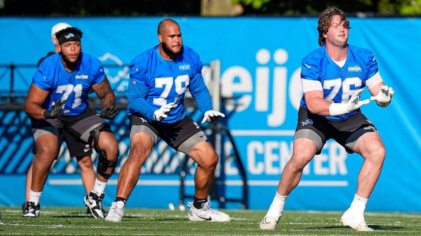 Blake Miller vs. Larry Borom might be the must-watch battle of Lions camp