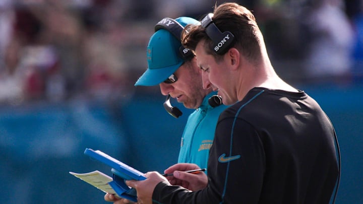 Jacksonville Jaguars head coach Liam Coen and Jacksonville Jaguars offensive coordinator Grant Udinski talk during the second quarter during an NFL football game at EverBank Stadium, Sunday, Dec. 14, 2025, in Jacksonville, Fla. [Doug Engle/Florida Times-Union]