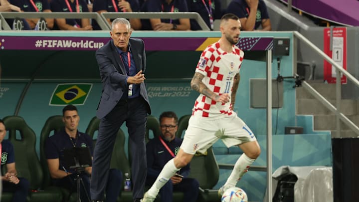 Tite explicou o porquê de não ter permanecido em campo após derrota