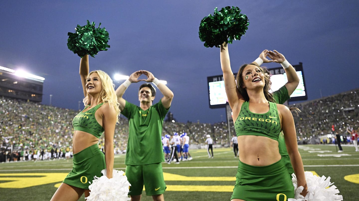 Top College Football Program Surges in Recruiting Rankings After Latest Commitment