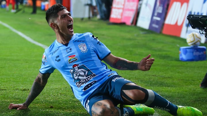 Víctor Guzmán regresó a Chivas