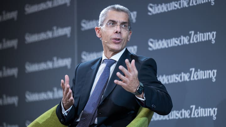 Dr. Michael Diederich