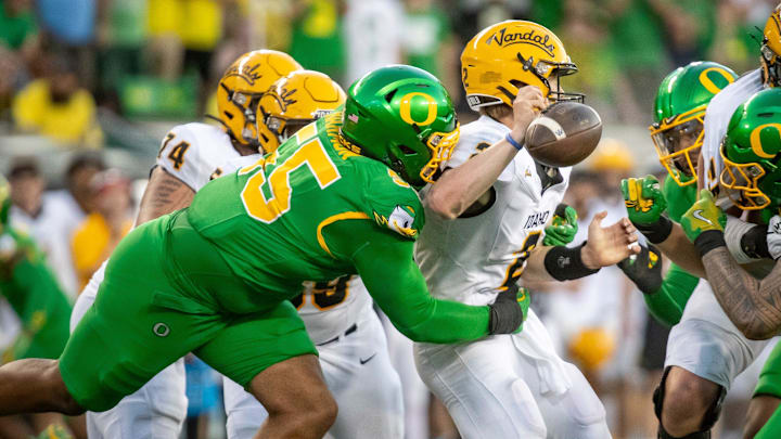 Derrick Harmon proved to be a disruptive force at defensive tackle for the Ducks, leading the nation in quarterback pressures with 55.