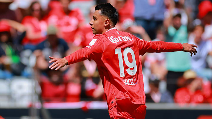 El delantero Edgar 'Gacelo' López milita en el Toluca y ahora suena para fichar con las Chivas de cara al Clausura 2024.