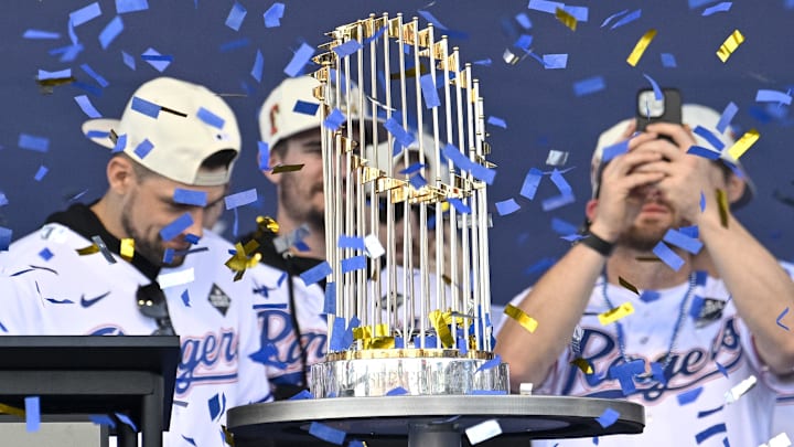 MLB's Commissioner's Trophy is awarded to the winners of the World Series.