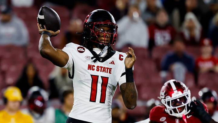 Oct 23, 2026; Stanford, California, USA; NC State Wolfpack quarterback CJ Bailey (11) throws a pass during the first quarter against the Stanford Cardinal at Stanford Stadium. Mandatory Credit: Sergio Estrada-Imagn Images Oct 23, 2026; Stanford, California, USA; NC State Wolfpack quarterback CJ Bailey (11) throws a pass during the first quarter against the Stanford Cardinal at Stanford Stadium. Mandatory Credit: Sergio Estrada-Imagn Images
