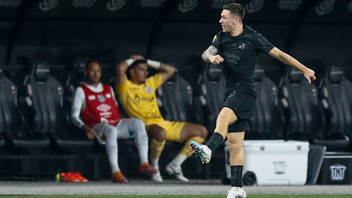 Rodrigo Garro foi decisivo, e Neymar não deixou o banco de reservas